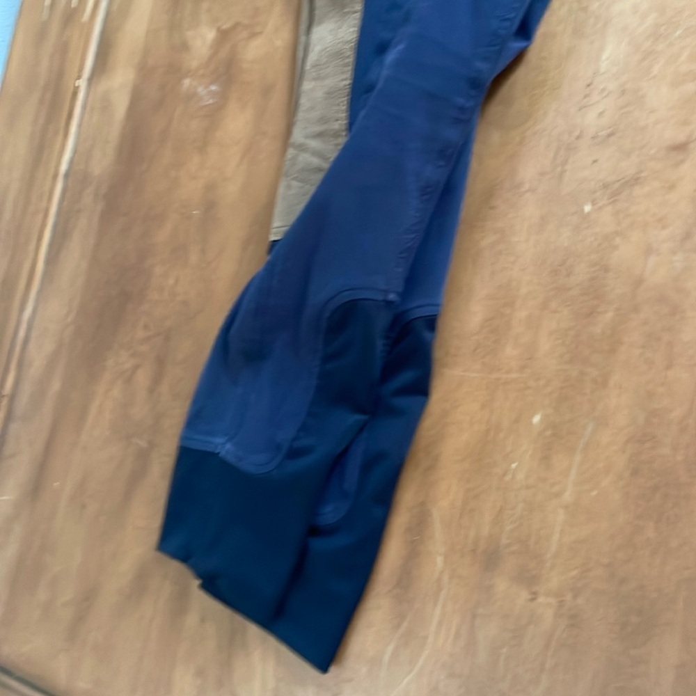 Elation Riding Pants Size 28R - Picture 11 of 12